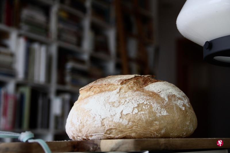 法式乡村面包有简单朴素的美味。 法式乡村面包有简单朴素的美味。