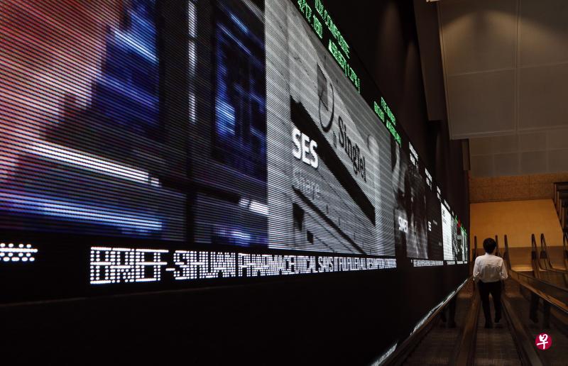 金管局不久前公开征询意见,它计划放宽条例以鼓励更多金融业者提供智能投资顾问服务。图为新加坡交易所。(海峡时报) 金管局不久前公开征询意见,它计划放宽条例以鼓励更多金融业者提供智能投资顾问服务。图为新加坡交易所。(海峡时报)