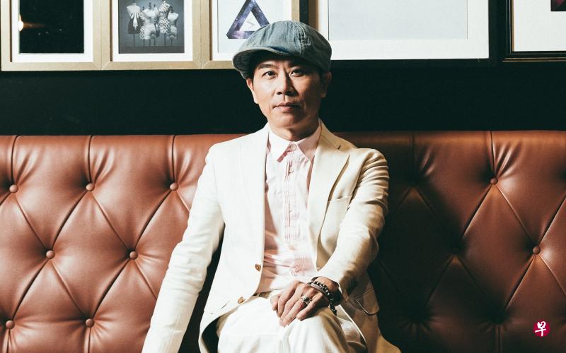 伍思凯希望与新一代分享自己的经验。(弹唱人提供) 伍思凯希望与新一代分享自己的经验。(弹唱人提供)