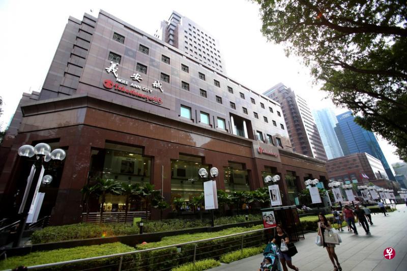 义安发展与高岛屋新加坡发生租约纠纷,双方针对用现有或假设格局来计算租金陷入僵局,最终由法庭定夺。(档案照片) 义安发展与高岛屋新加坡发生租约纠纷,双方针对用现有或假设格局来计算租金陷入僵局,最终由法庭定夺。(档案照片)