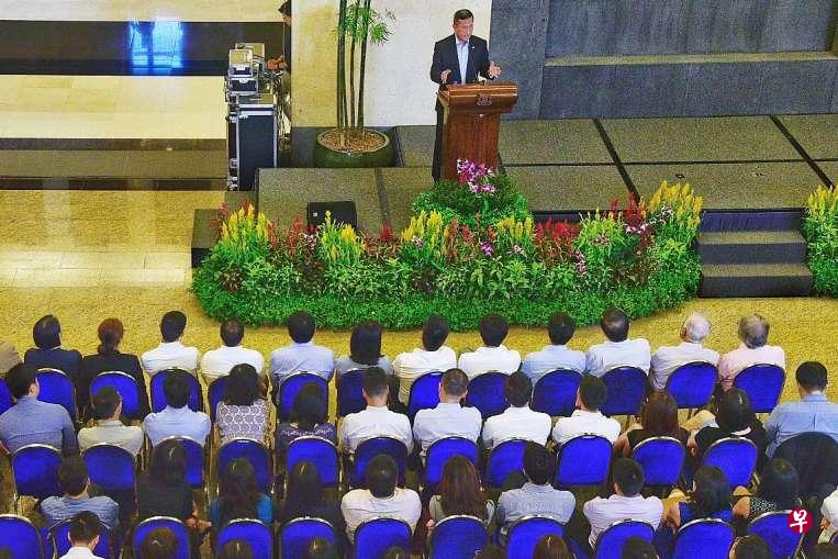 外交部长维文医生昨天在外交部一场例常对话会上致辞时指出,我国尽力建立一个广大的关系网络,但这些关系都必须建立在对彼此主权、平等相互尊重的基础上,无论国家是大还是小。(图/海峡时报) 外交部长维文医生昨天在外交部一场例常对话会上致辞时指出,我国尽力建立一个广大的关系网络,但这些关系都必须建立在对彼此主权、平等相互尊重的基础上,无论国家是大还是小。(图/海峡时报)