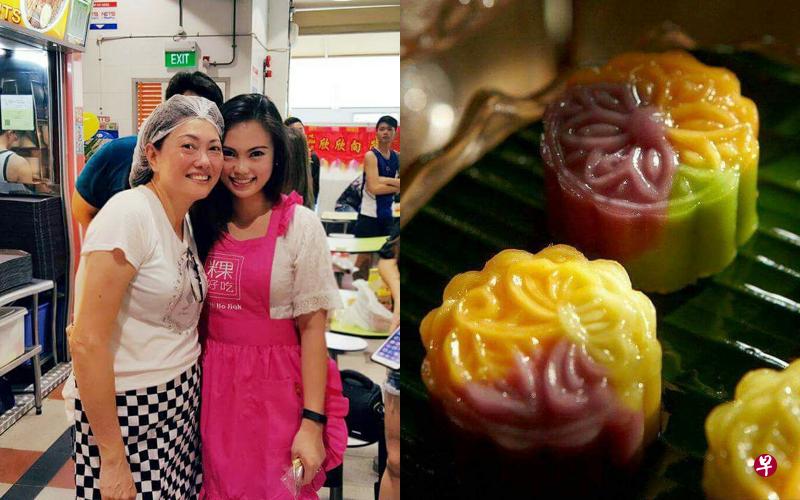 各种色彩缤纷的红龟粿,粿皮都是用不同颜色的番薯制成的。陈韻好(右)和妈妈陈佩佩一起在丹戎巴葛坊小贩中心售卖红龟粿。(受访者提供) 各种色彩缤纷的红龟粿,粿皮都是用不同颜色的番薯制成的。陈韻好(右)和妈妈陈佩佩一起在丹戎巴葛坊小贩中心售卖红龟粿。(受访者提供)