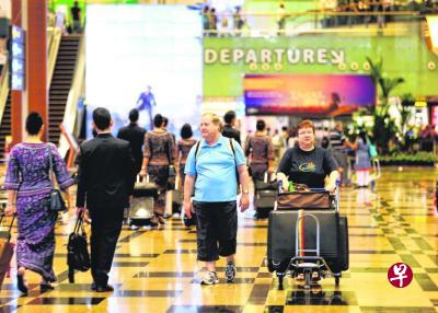 樟宜机场第三搭客大厦出境大厅(Changi Airport Terminal 3 Departure Hall) 樟宜机场第三搭客大厦出境大厅(Changi Airport Terminal 3 Departure Hall)