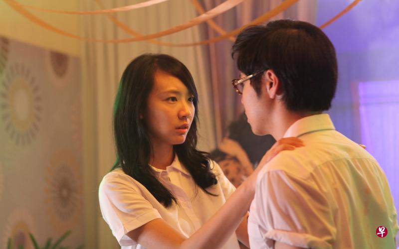 陈欣淇与金文明在《音为爱》有亲密的演出。 ( MM2 entertainment提供 ) 陈欣淇与金文明在《音为爱》有亲密的演出。 ( MM2 entertainment提供 )