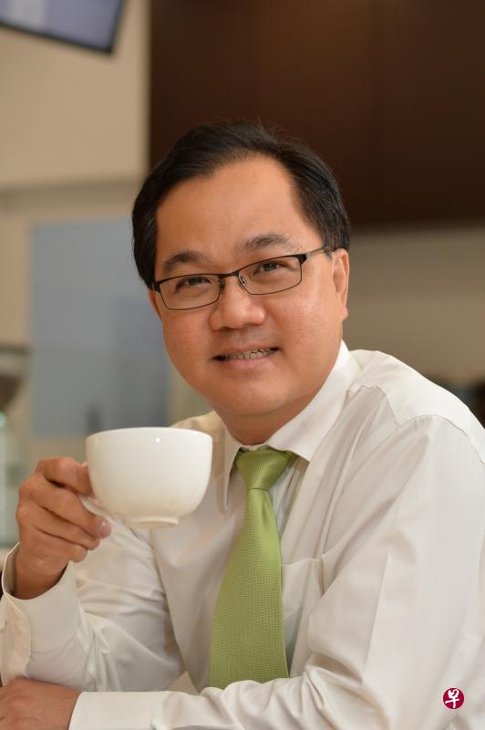 “豆先生”(Mr Bean)联合创办人江培生取得“贡茶”特许经营权,并计划在全岛各地开店。(受访者提供) “豆先生”(Mr Bean)联合创办人江培生取得“贡茶”特许经营权,并计划在全岛各地开店。(受访者提供)