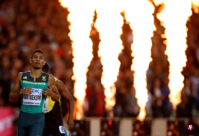 范尼凯克轻松蝉联男子400米冠军。(路透社) 范尼凯克轻松蝉联男子400米冠军。(路透社)