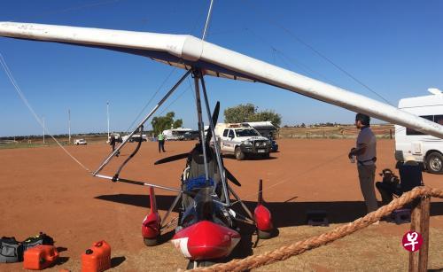 目击者称,这次着陆有惊无险。(来源:《西澳人报》) 目击者称,这次着陆有惊无险。(来源:《西澳人报》)