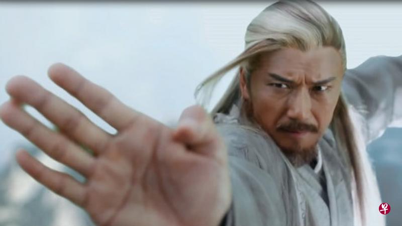 苗侨伟在新版《射雕英雄传》饰演黄药师。 苗侨伟在新版《射雕英雄传》饰演黄药师。