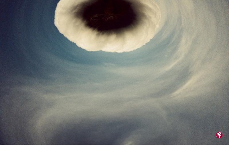 安托万·瓦格纳的摄影作品《你是云》。(Deck提供) 安托万·瓦格纳的摄影作品《你是云》。(Deck提供)