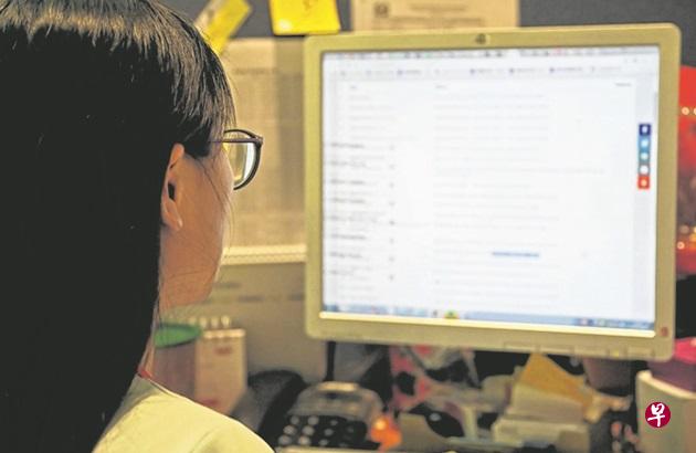 该网站出现大量个人资料,近9万国人的个人姓名、地址、手机号码上网一查就有。(示范照) 该网站出现大量个人资料,近9万国人的个人姓名、地址、手机号码上网一查就有。(示范照)