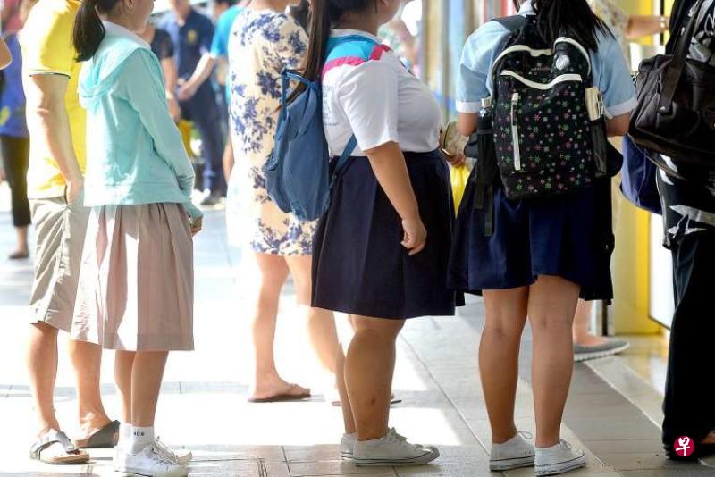 一项大规模的研究显示,在中低收入国家,特别是亚洲国家,肥胖的孩子数目增加速度正在加速;美国,欧洲西北等富裕国家的儿童和青少年肥胖率逐渐下滑,但仍然处于“高得令人无法接受”的水平。(早报资料图) 一项大规模的研究显示,在中低收入国家,特别是亚洲国家,肥胖的孩子数目增加速度正在加速;美国,欧洲西北等富裕国家的儿童和青少年肥胖率逐渐下滑,但仍然处于“高得令人无法接受”的水平。(早报资料图)