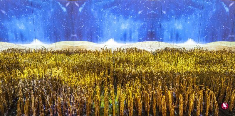 ■这件作品已开始在新加坡中国文化中心(217 Queen St)展至本月29日,星期二至日上午11时至傍晚5时30分。 (公共假期除外)入场免费。 ■这件作品已开始在新加坡中国文化中心(217 Queen St)展至本月29日,星期二至日上午11时至傍晚5时30分。 (公共假期除外)入场免费。