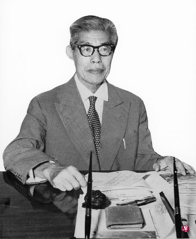 二战结束前夕的1945年7月12日,李光前在《泰晤士报》发表〈未来的马来亚〉一文,开始提出各种马来亚建设的构想,甚至根据人种、地理和经济的属性,建议婆罗洲、印尼、马来亚和泰南联合起来,组成东南亚联邦国。(档案照片) 二战结束前夕的1945年7月12日,李光前在《泰晤士报》发表〈未来的马来亚〉一文,开始提出各种马来亚建设的构想,甚至根据人种、地理和经济的属性,建议婆罗洲、印尼、马来亚和泰南联合起来,组成东南亚联邦国。(档案照片)