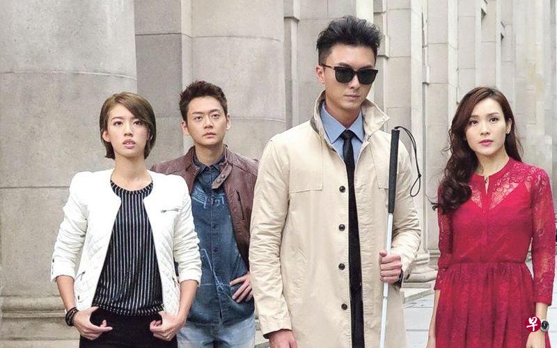 蔡思贝(左起)、张振朗、王浩信和李佳芯在《踩过界》中有精彩演出。 蔡思贝(左起)、张振朗、王浩信和李佳芯在《踩过界》中有精彩演出。