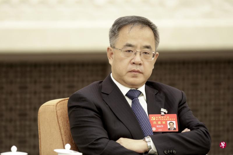 胡春华（左图）和陈敏尔（右图）是否会同时“入常”？外界普遍认为，胡、陈“双入”或“双出”可能性比“一入一出”高。（彭博社／路透社）