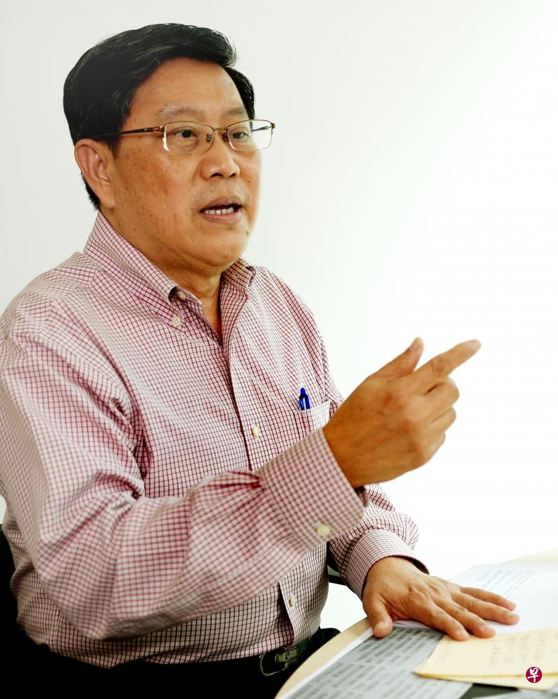 职总旗下U中小企业协作平台署长杨木光将莅临《U转新商机交流会》,和出席者进行交流。(档案照片) 职总旗下U中小企业协作平台署长杨木光将莅临《U转新商机交流会》,和出席者进行交流。(档案照片)