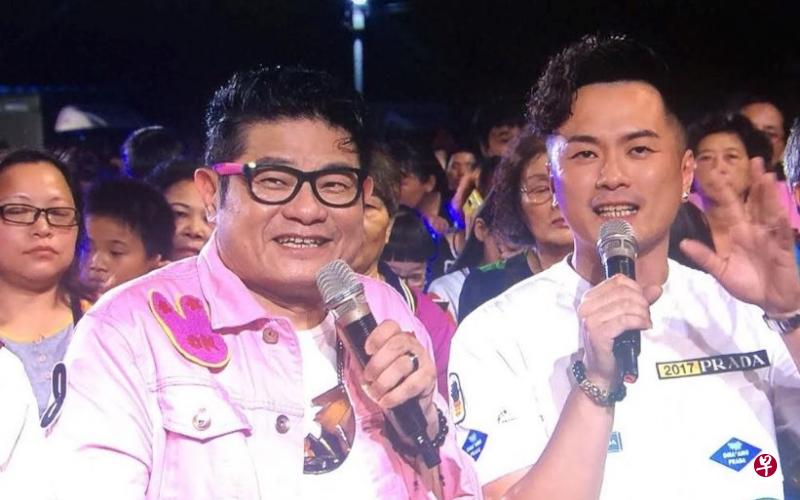 《超级》主持人许效舜赞陈志伟是“新加坡之光”,陈谦言“不敢当”。(受访者提供) 《超级》主持人许效舜赞陈志伟是“新加坡之光”,陈谦言“不敢当”。(受访者提供)