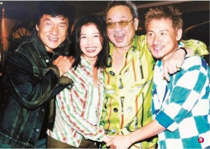 陈自强(右二)曾是张学友(右起)、钟楚红与成龙的事业推手。 陈自强(右二)曾是张学友(右起)、钟楚红与成龙的事业推手。