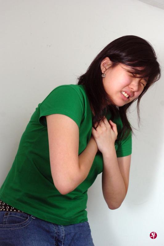 心脏性猝死前必有胸痛、头晕的症状?答案是未必!(档案照) 心脏性猝死前必有胸痛、头晕的症状?答案是未必!(档案照)