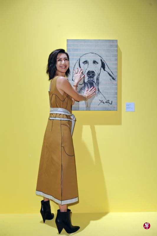 孙燕姿近年乐于学画画,从水彩画、油画到素描都有。(图/环球音乐提供) 孙燕姿近年乐于学画画,从水彩画、油画到素描都有。(图/环球音乐提供)