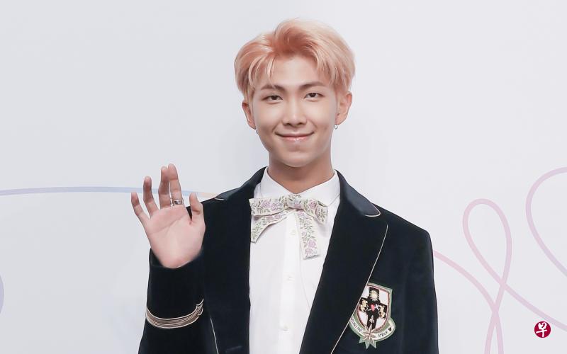 防弹少年团成员RapMonster的官方活动名正式改为“RM”。(图/BigHit提供) 防弹少年团成员RapMonster的官方活动名正式改为“RM”。(图/BigHit提供)