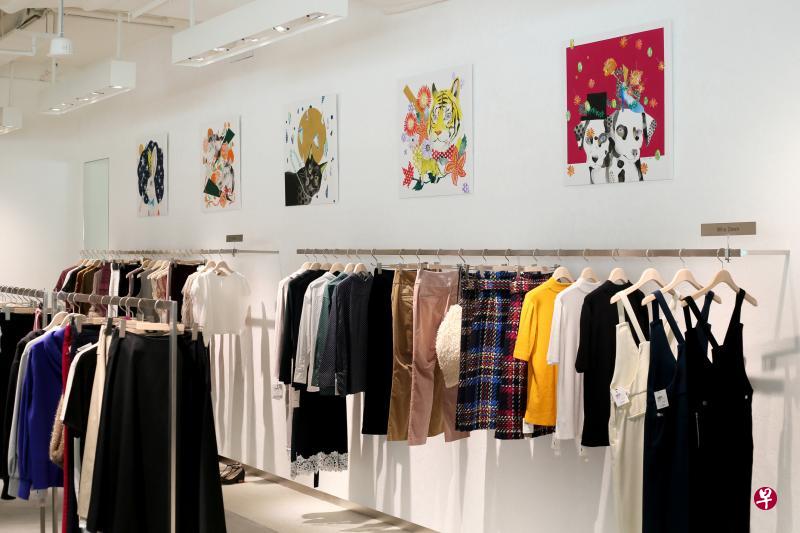 Lumine带来不同日本品牌,服饰风格包括简约、利落、娇贵和复古等。 Lumine带来不同日本品牌,服饰风格包括简约、利落、娇贵和复古等。