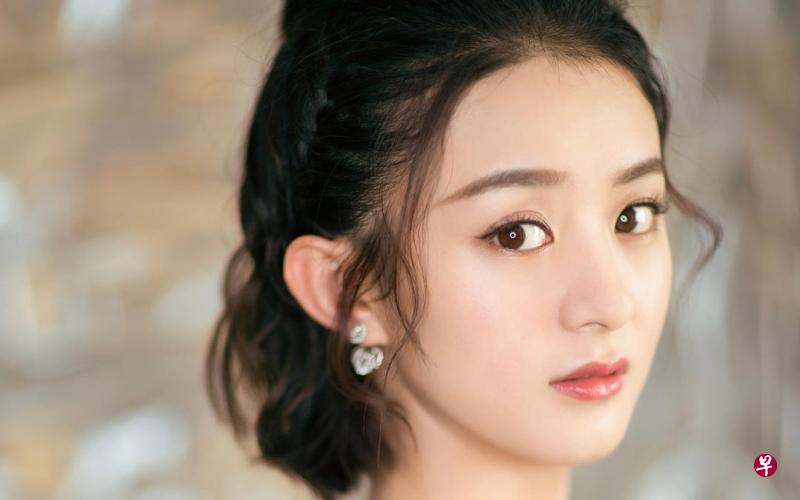 赵丽颖因农村出身以及只有中专毕业的学历,曾备受批评。(互联网) 赵丽颖因农村出身以及只有中专毕业的学历,曾备受批评。(互联网)