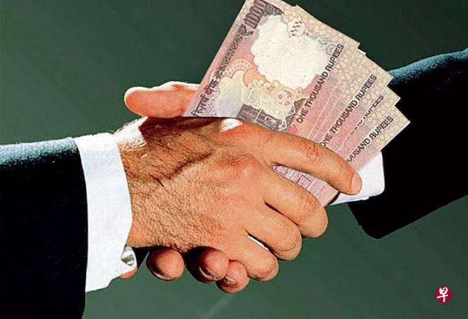 根据新加坡总检察署和贪污调查局所发布的消息,吉宝岸外与海事公司(Keppel Offshore & Marine,简称KOM)在2001年至2014年间,以5500万美元进行贿赂,以赢得巴西国营石油公司和其他相关公司的13份合同。(示意照) 根据新加坡总检察署和贪污调查局所发布的消息,吉宝岸外与海事公司(Keppel Offshore & Marine,简称KOM)在2001年至2014年间,以5500万美元进行贿赂,以赢得巴西国营石油公司和其他相关公司的13份合同。(示意照)