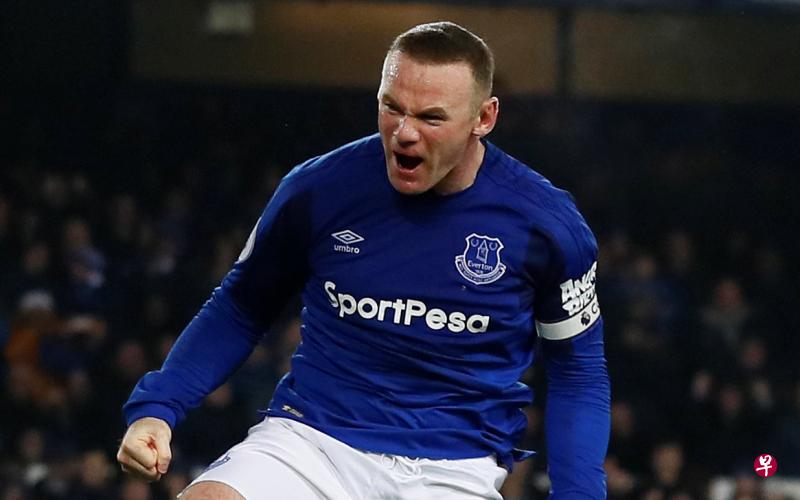 埃弗顿前锋鲁尼在上次对垒红军时踢入一个罚球。(路透社) 埃弗顿前锋鲁尼在上次对垒红军时踢入一个罚球。(路透社)