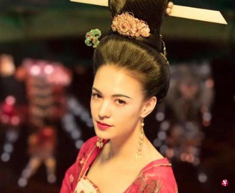 台湾混血美女张榕容在《妖猫传》演杨贵妃。(档案照) 台湾混血美女张榕容在《妖猫传》演杨贵妃。(档案照)