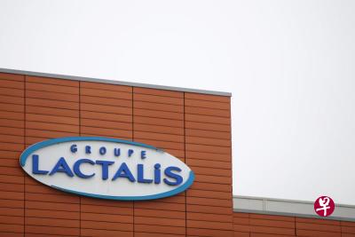 兰特黎斯集团正从83个国家召回超过1200万箱奶粉。(路透社) 兰特黎斯集团正从83个国家召回超过1200万箱奶粉。(路透社)