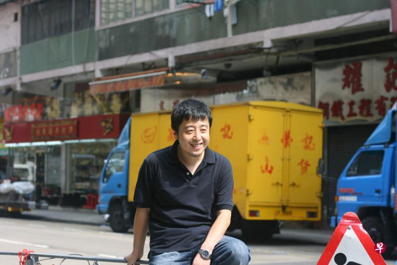 贾樟柯:我一直不相信个人的力量,但我相信文化可以改变人的思想与素质。(作者提供) 贾樟柯:我一直不相信个人的力量,但我相信文化可以改变人的思想与素质。(作者提供)