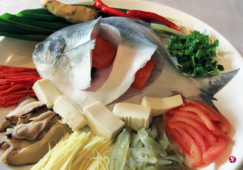 和其他肉类相比,鱼类食物卡路里较低,作为年菜,可吃得丰盛又健康。(档案照) 和其他肉类相比,鱼类食物卡路里较低,作为年菜,可吃得丰盛又健康。(档案照)