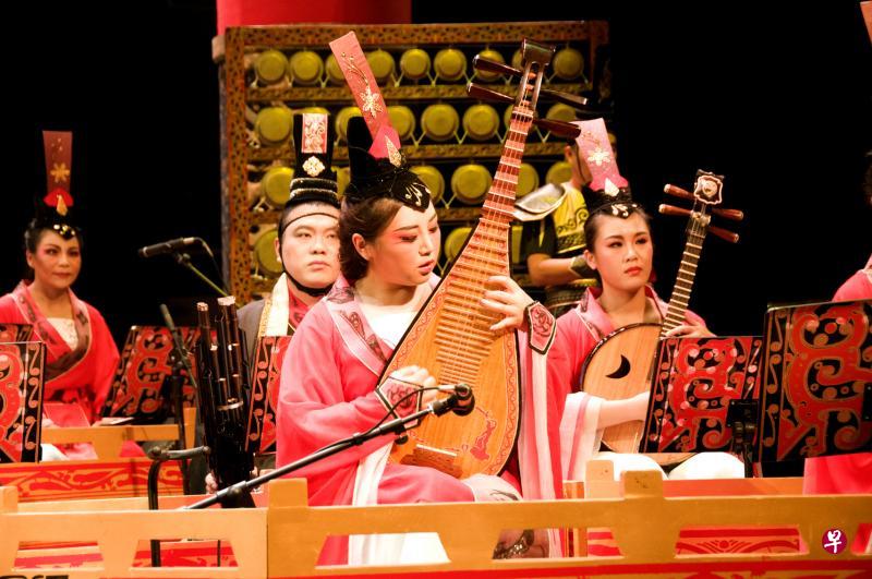 江苏柳琴剧院将呈献多种传统艺术表演,包括柳琴戏。(春城洋溢华夏情提供) 江苏柳琴剧院将呈献多种传统艺术表演,包括柳琴戏。(春城洋溢华夏情提供)