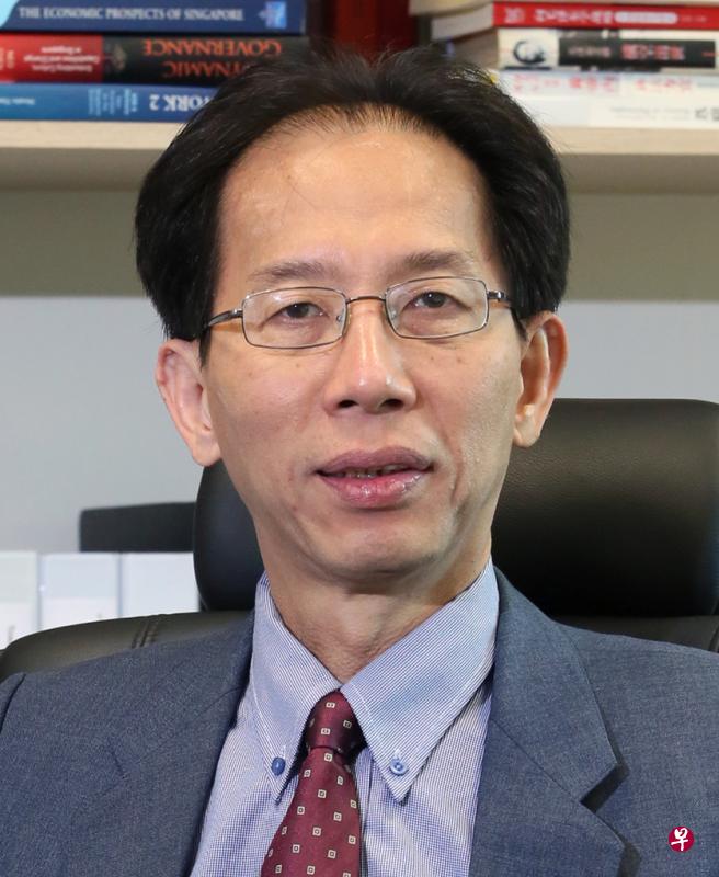 新加坡国立大学李光耀公共政策学院亚洲竞争力研究所所长陈企业博士。(档案照) 新加坡国立大学李光耀公共政策学院亚洲竞争力研究所所长陈企业博士。(档案照)