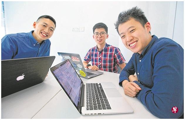 苏源杰(右起)、王荣胜和王洪亨在大学一年级开始便一起创业。(曾道明摄) 苏源杰(右起)、王荣胜和王洪亨在大学一年级开始便一起创业。(曾道明摄)