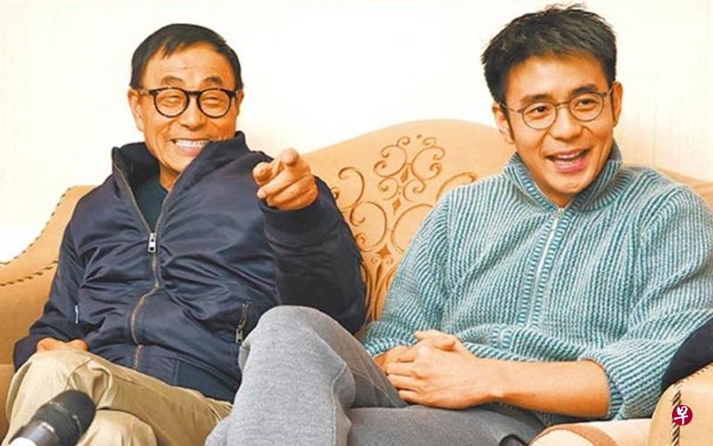 刘家昌(左)与儿子刘子千召开记者会,上演大和解。 刘家昌(左)与儿子刘子千召开记者会,上演大和解。