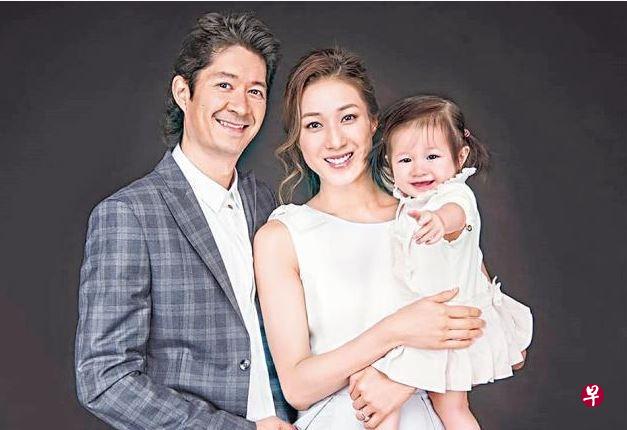 钟嘉欣宣布怀第二胎,离开无线。(图/网络) 钟嘉欣宣布怀第二胎,离开无线。(图/网络)