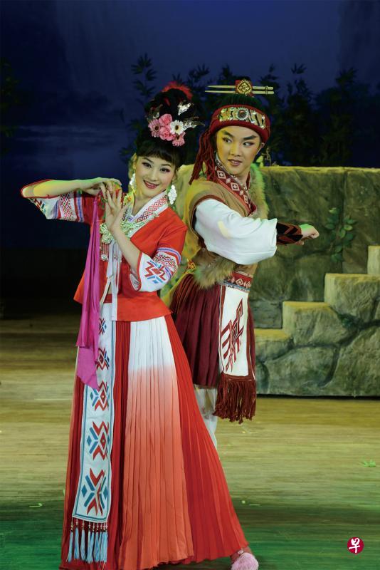 《刘三姐》剧照。(UnUsUaL Entertainment提供) 《刘三姐》剧照。(UnUsUaL Entertainment提供)