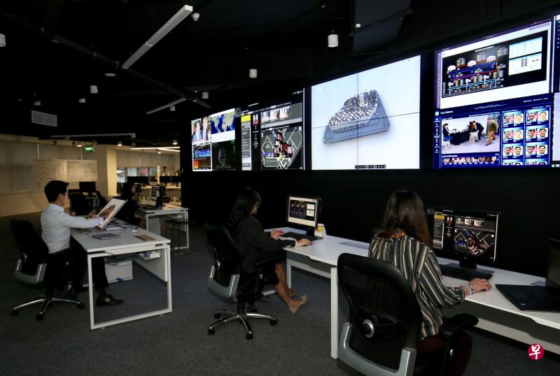 管理大楼或设施的人员只需透过一个中央系统就能针对保安、能源使用、清洁等方面进行监管。(邬福梁摄) 管理大楼或设施的人员只需透过一个中央系统就能针对保安、能源使用、清洁等方面进行监管。(邬福梁摄)