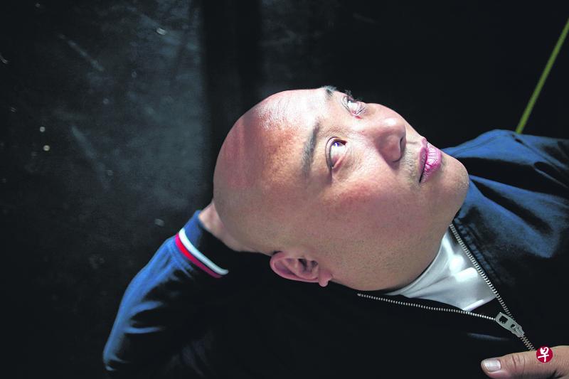 吴文德邀我们一同在《南柯一梦》中《入梦》。(何家俊摄) 吴文德邀我们一同在《南柯一梦》中《入梦》。(何家俊摄)