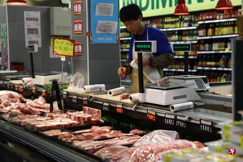 中国国务院关税税则委员会决定自今天起,对自美进口的128项产品加征15%或25%的关税。(图:EPA-EFE) 中国国务院关税税则委员会决定自今天起,对自美进口的128项产品加征15%或25%的关税。(图:EPA-EFE)