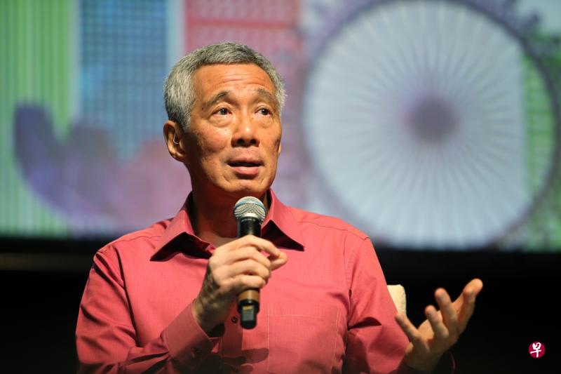 李显龙总理出席了在新加坡科技设计大学首次举办的部长论坛。(林泽锐摄) 李显龙总理出席了在新加坡科技设计大学首次举办的部长论坛。(林泽锐摄)