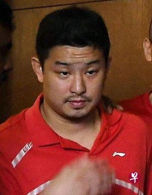 马来西亚国家跳水教练黄强表面罪名不成立,当庭获释。(互联网) 马来西亚国家跳水教练黄强表面罪名不成立,当庭获释。(互联网)