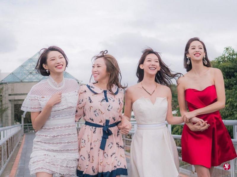 王牧语(左起)、郑茵声、孟耿如和莫允雯在《高塔公主》演闺蜜。 王牧语(左起)、郑茵声、孟耿如和莫允雯在《高塔公主》演闺蜜。