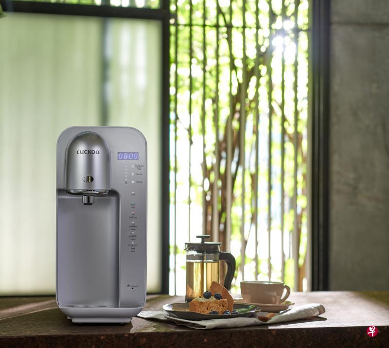 Jazz是福库最小型的净水机,采用两项先进的过滤技术。(照片由福库提供) Jazz是福库最小型的净水机,采用两项先进的过滤技术。(照片由福库提供)