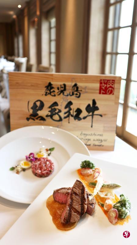 鹿儿岛黑毛和牛鞑靼与香烤和牛里脊肉。