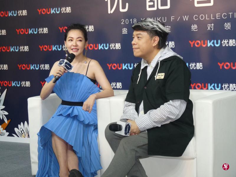 小S(左)与蔡康永合体接下中国优酷网打造的节目《坦白吧,花花世界》。 小S(左)与蔡康永合体接下中国优酷网打造的节目《坦白吧,花花世界》。