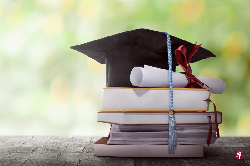 大学毕业后,我在欧洲企业工作10年却遭裁退。我一个成绩优异的大学生,却落得如此“虎落平阳被犬欺”的地步,真抬不起头来。(istock照片) 大学毕业后,我在欧洲企业工作10年却遭裁退。我一个成绩优异的大学生,却落得如此“虎落平阳被犬欺”的地步,真抬不起头来。(istock照片)