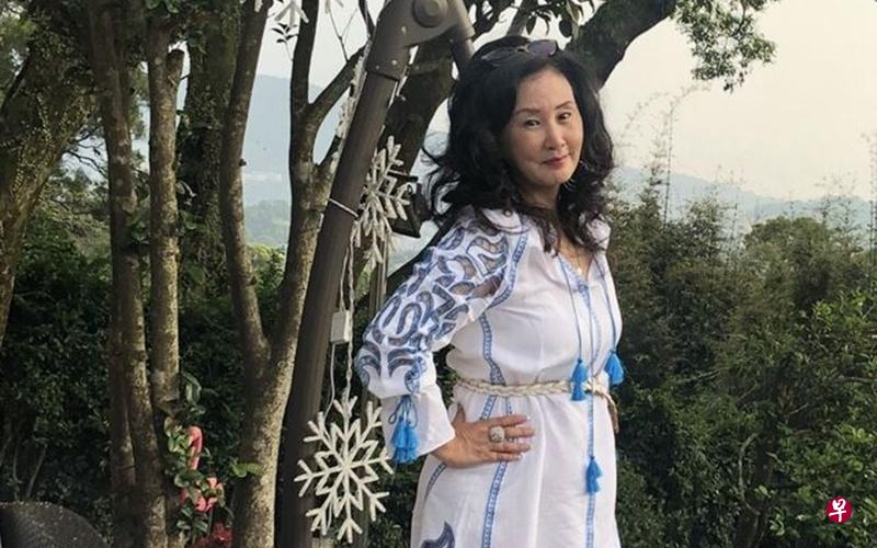 李文前天在面簿祝父亲李敖冥诞快乐。(互联网) 李文前天在面簿祝父亲李敖冥诞快乐。(互联网)